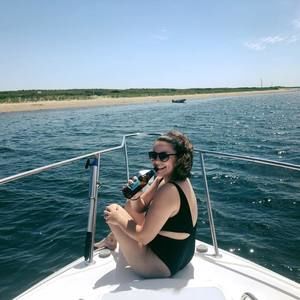 Meet your Posher, Amy